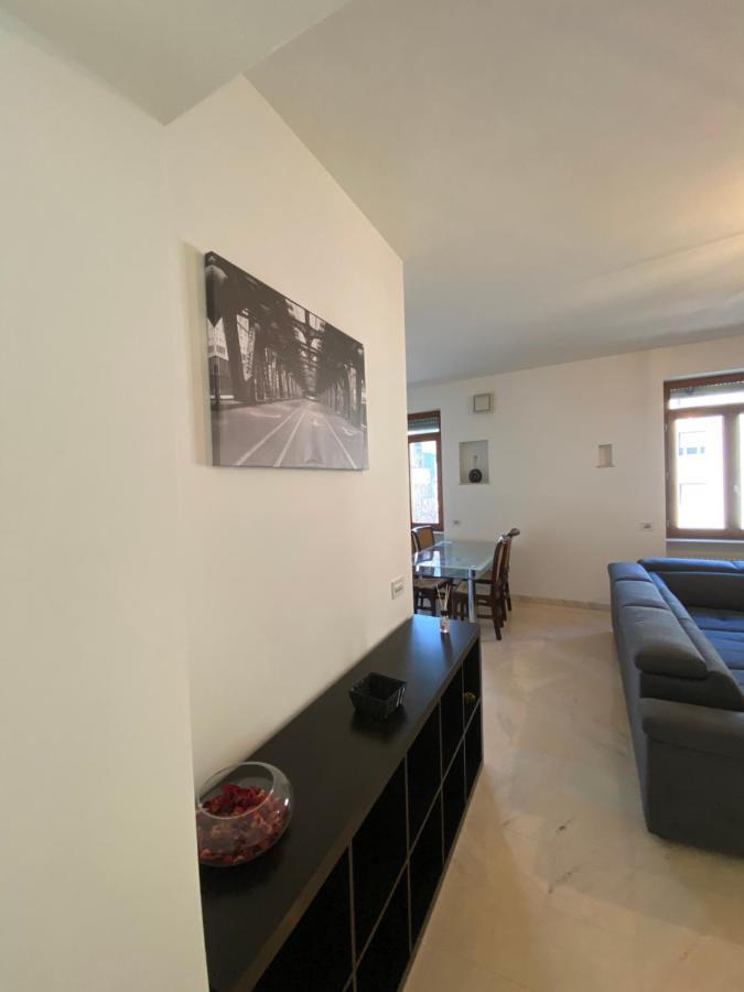 ברגמו Elegante Appartamento In Centro מראה חיצוני תמונה